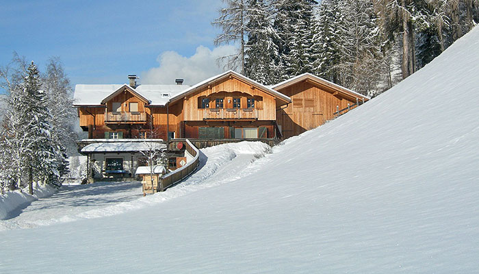 Binterhof im Winter